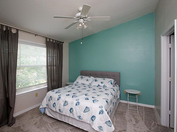 4th image of 29207 Harbour Vista Cir
