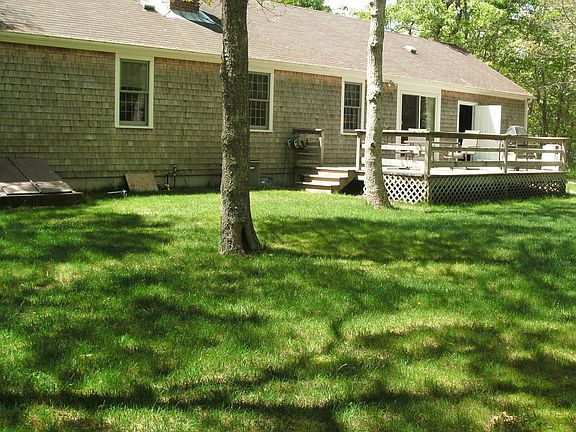 Private, Sun/shade back yard