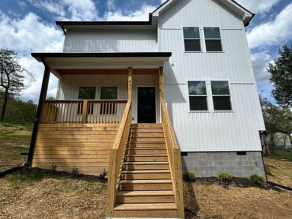 2nd image of 931 Old Lower Mill Rd