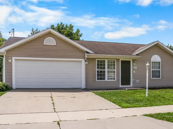 605 S Sunny Ln, Urbana, IL 61802