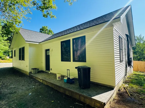 89 Lillibridge Avenue, Voluntown, CT 06384