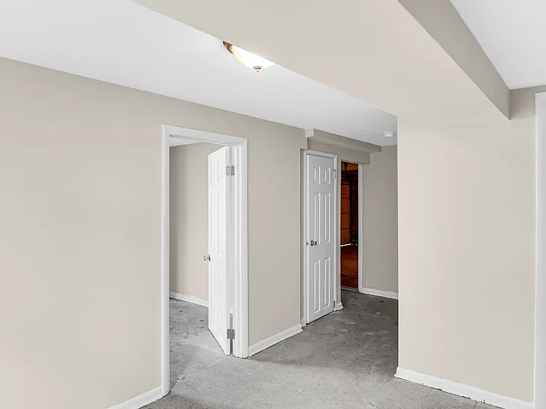 22243 Karlov Ave — Photo 15