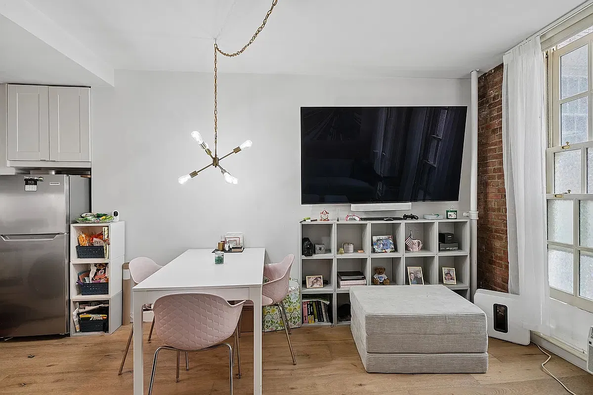 516 East 78th Street — Photo 4