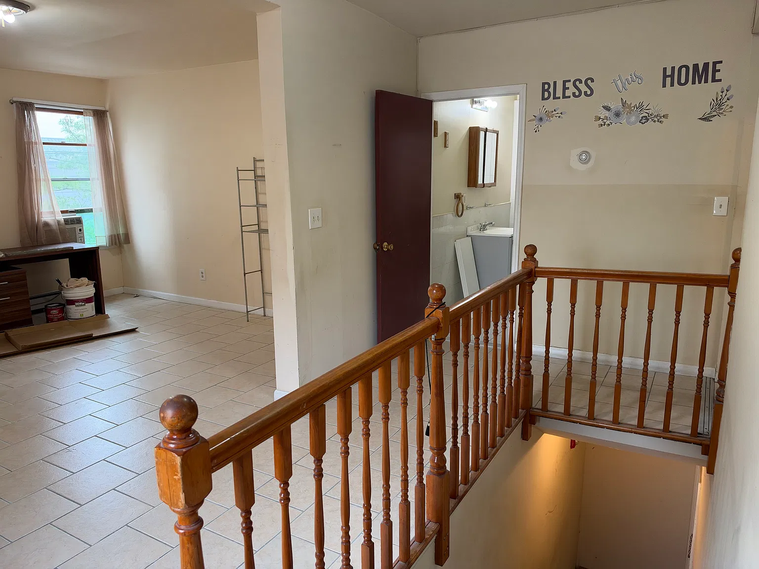 3 bed, 1000 sqft, $2,500 — Photo 1