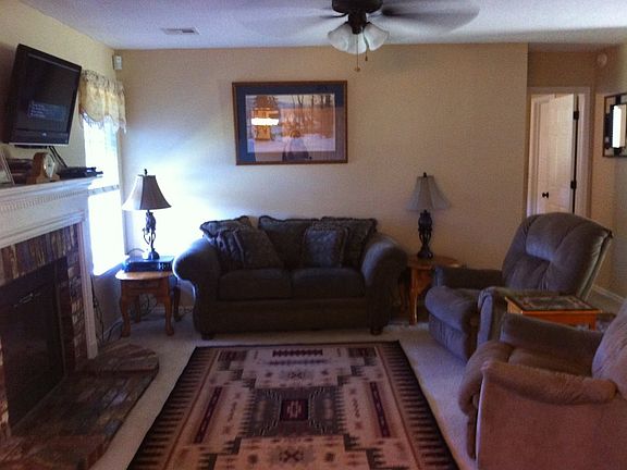 3rd image of 14755 E Lake Pl