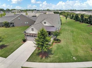 612 Honey Dew Ln, Fort Mill, SC 29715