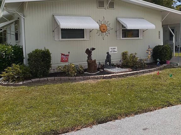 5th image of 5715 Clubhouse Dr #299