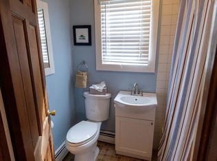 880 Mercer St, Albany, NY 12208