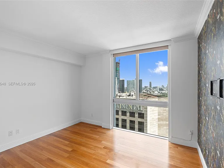 335 Biscayne Blvd #4112 — Photo 36