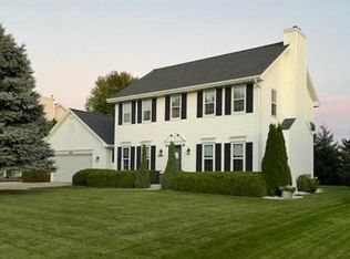 2229 Swanstone Cir, De Pere, WI 54115