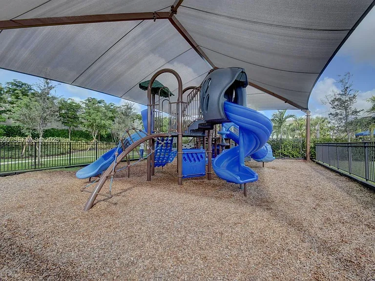 8072 Cactus Quartz Cir — Photo 17