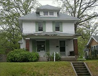 1st image of 809 S Ironwood Dr