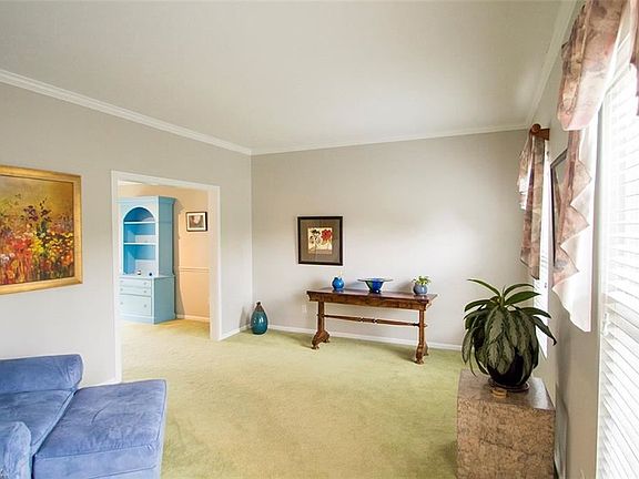 3rd image of 242 Newfield Cir