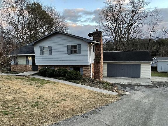 2nd image of 2038 Highland Rd