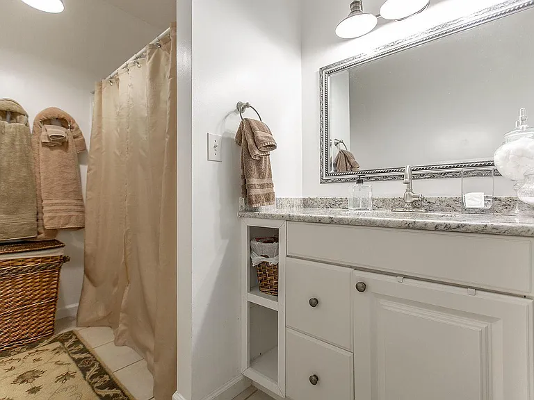 511 Crewdson St — Photo 14