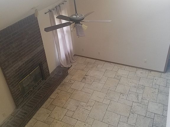 5th image of 1129 SW 132nd Pl