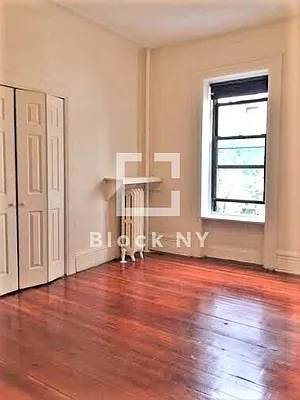 Rented by Block Holdings LLC | media 20