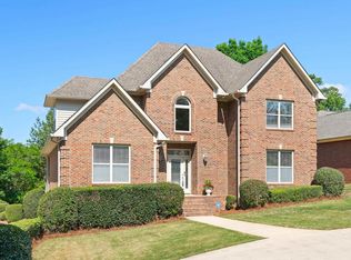 5620 Cahaba Glen Cir, Birmingham, AL 35210
