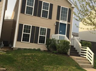 1694 Maple Park Ln, Aurora, IL 60504