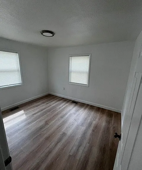 1601 E Arnold St — Photo 9