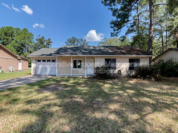 128 Pointe South Dr, Hinesville, GA 31313