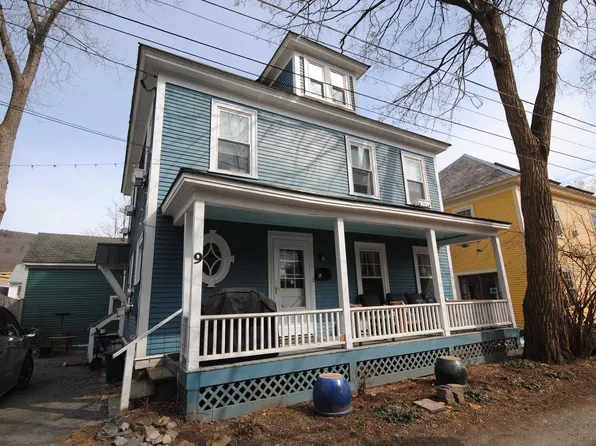 9 Garden Drive, Brattleboro, VT 05301-7195