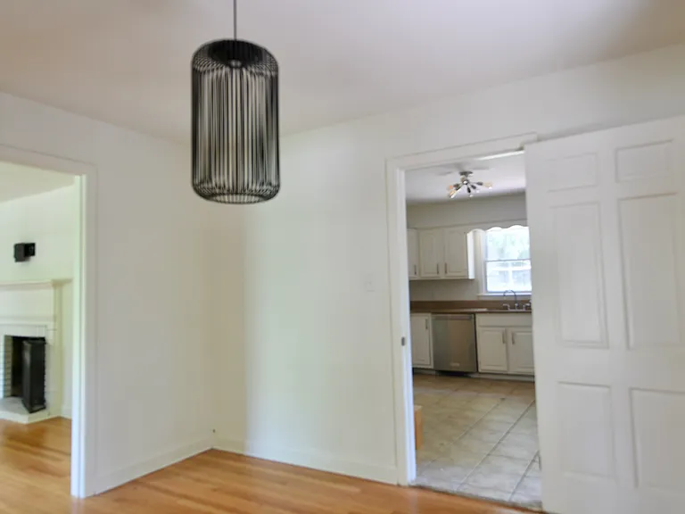 3215 Plantation Rd — Photo 8