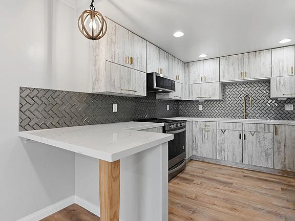 4th image of 3993 Jewell St Unit B3