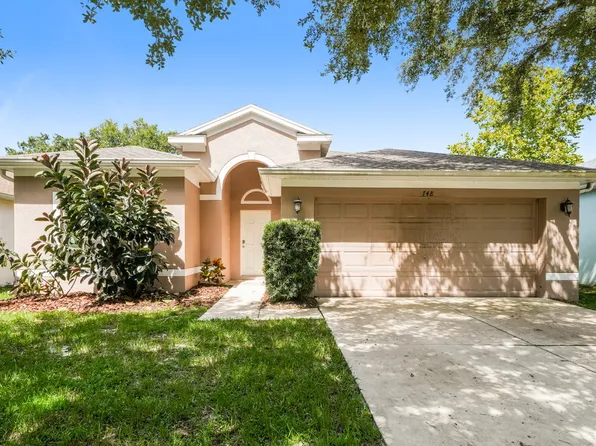 748 Star Pointe Dr, Seffner, FL 33584