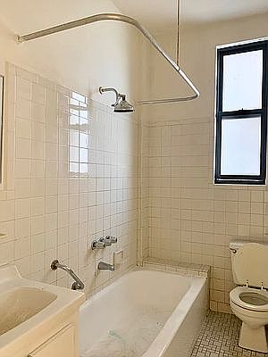5th image of 574 Saint Nicholas Ave APT 11