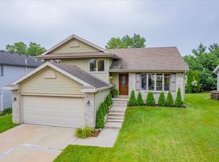 2326 Mica Rd, Madison, WI 53719