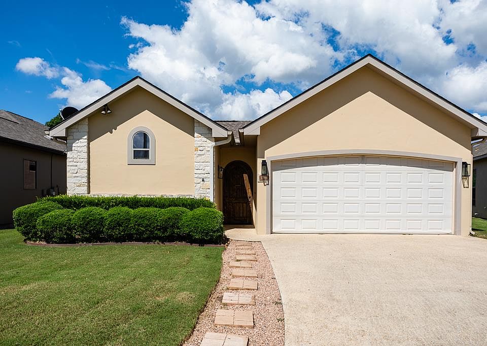 1st image of 2784 Indian Wells Dr