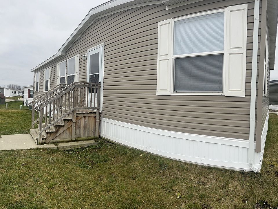 2nd image of 1132 Hunters Glen Blvd #359