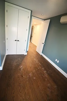 Rented by Delmark Realty LLC | media 46