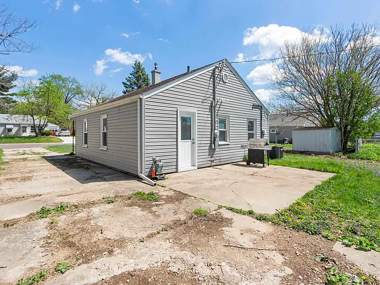5209 N Glen Elm Dr — Photo 17
