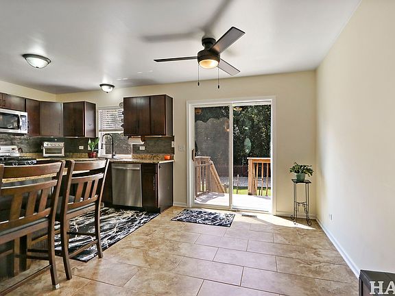 2nd image of 377 E Camden Ln