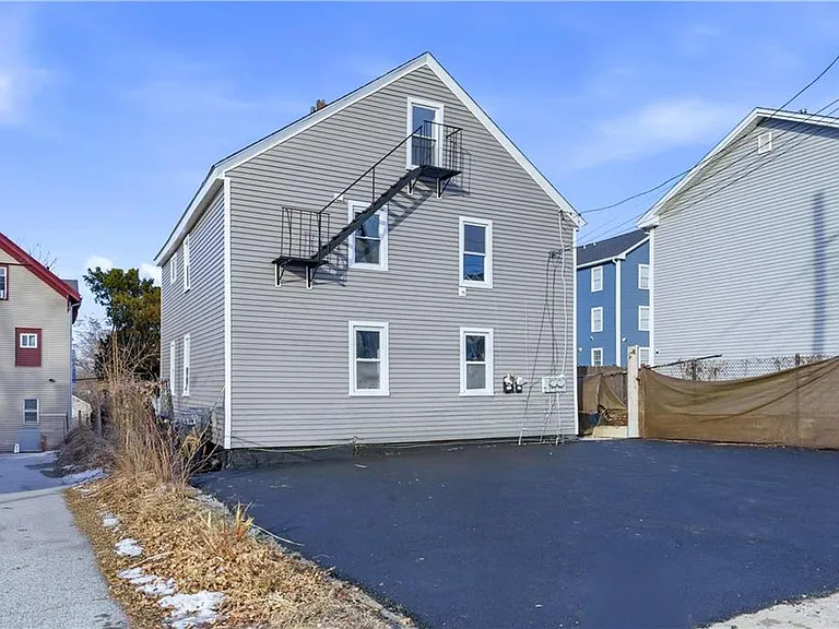 43 Jenkins St #3 — Photo 17