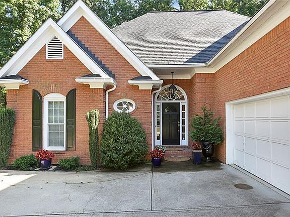 2nd image of 4205 Terrace Ct SE