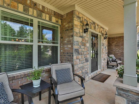 3rd image of 2 Bryce Creek Dr #15