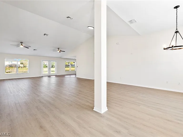 18251 Beauty Berry Ct — Photo 4