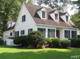 201 Fairway Ter, Elizabeth City, NC 27909