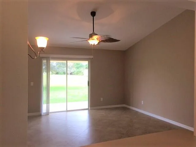 3832 SW Hale St — Photo 6