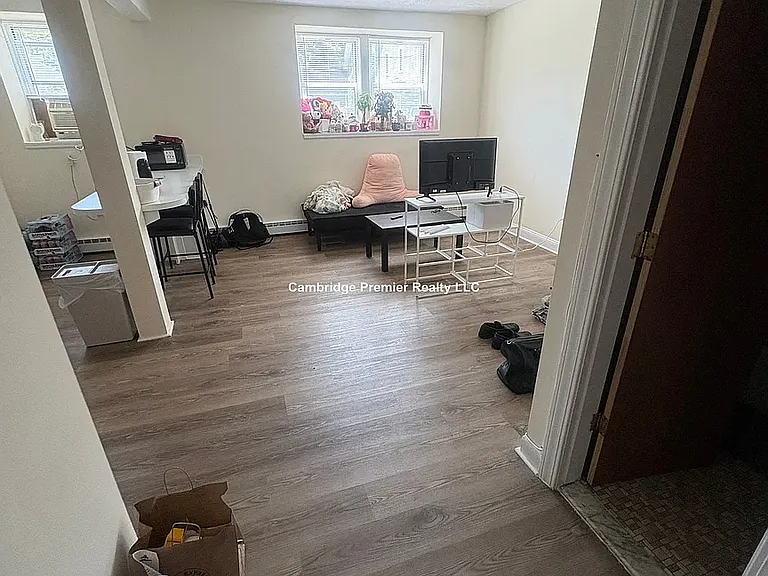 160 N Beacon St #2A — Photo 5