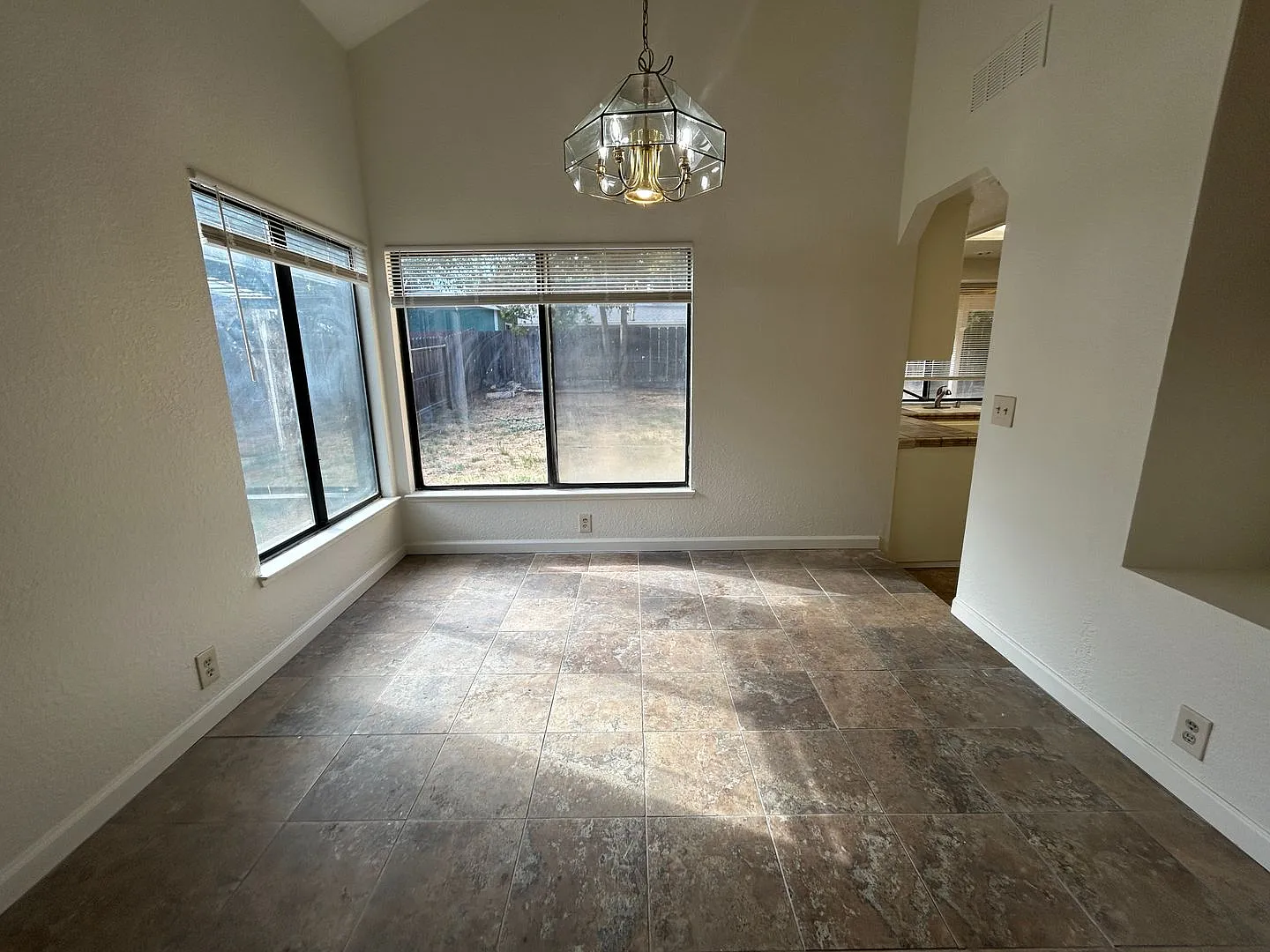 3157 - CRHA Investments LLC — Photo 4