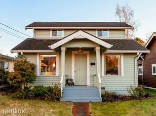 515 W Illinois St, Bellingham, WA 98225