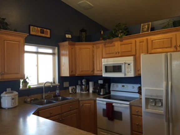 2nd image of 3689 E Lorna Ave