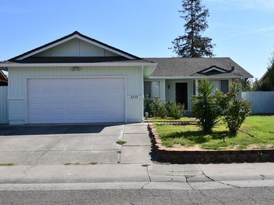 8228 Hemingway Dr, Sacramento, CA, 95828