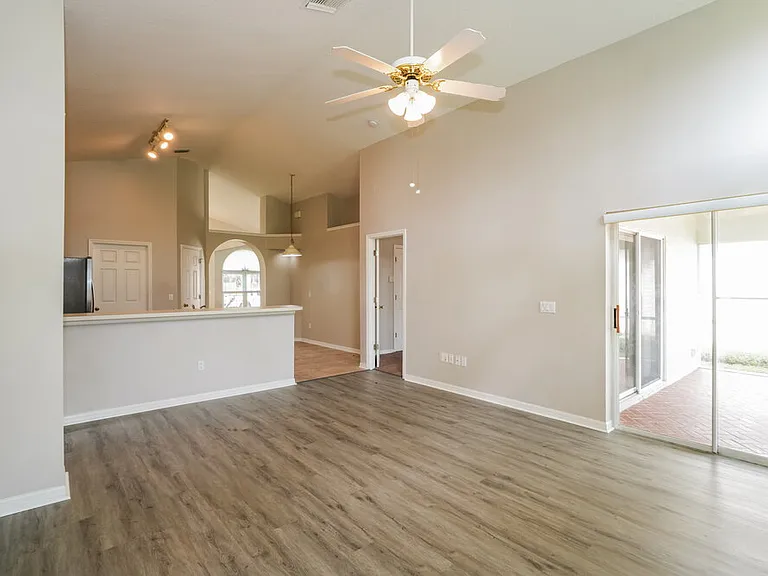 8606 Baneberry Ct — Photo 8