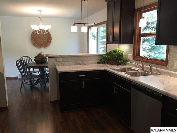 2nd image of 308 Park Ln