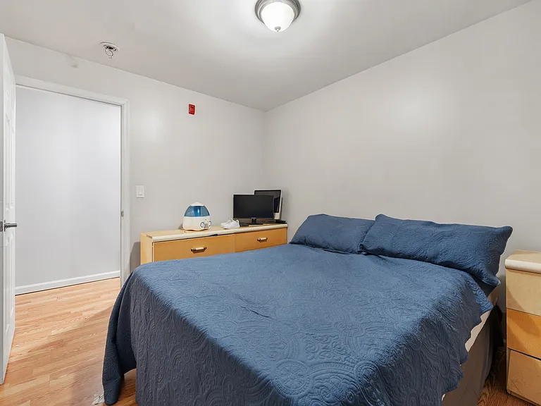 1319 N 19th St #1 — Photo 13